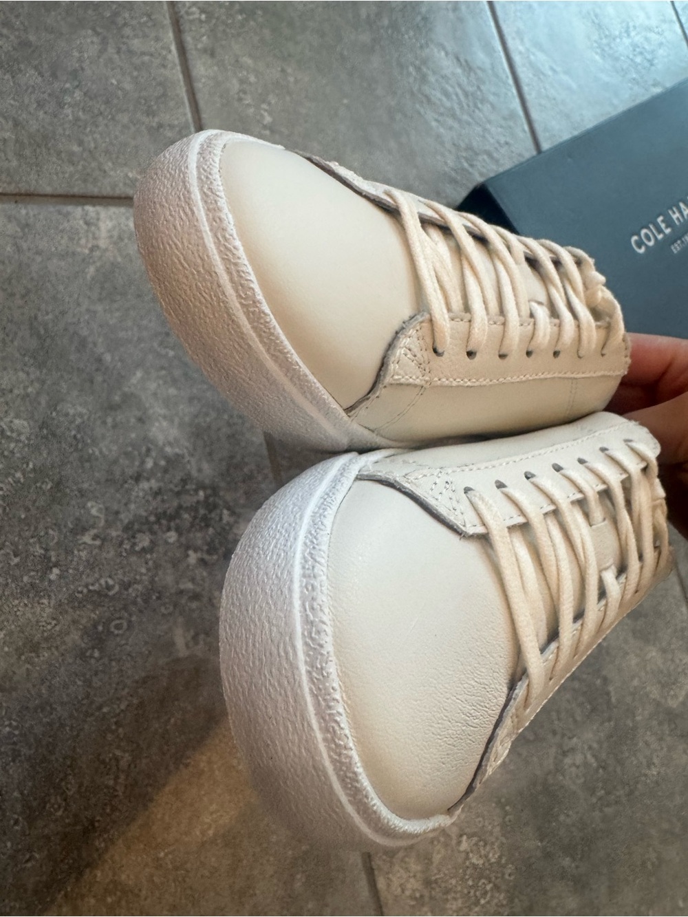 Cole Haan TRAFTON CLUBCOURT 11 sneakers white lea woman’s us size 6 B NEW in box - Picture 7 of 11